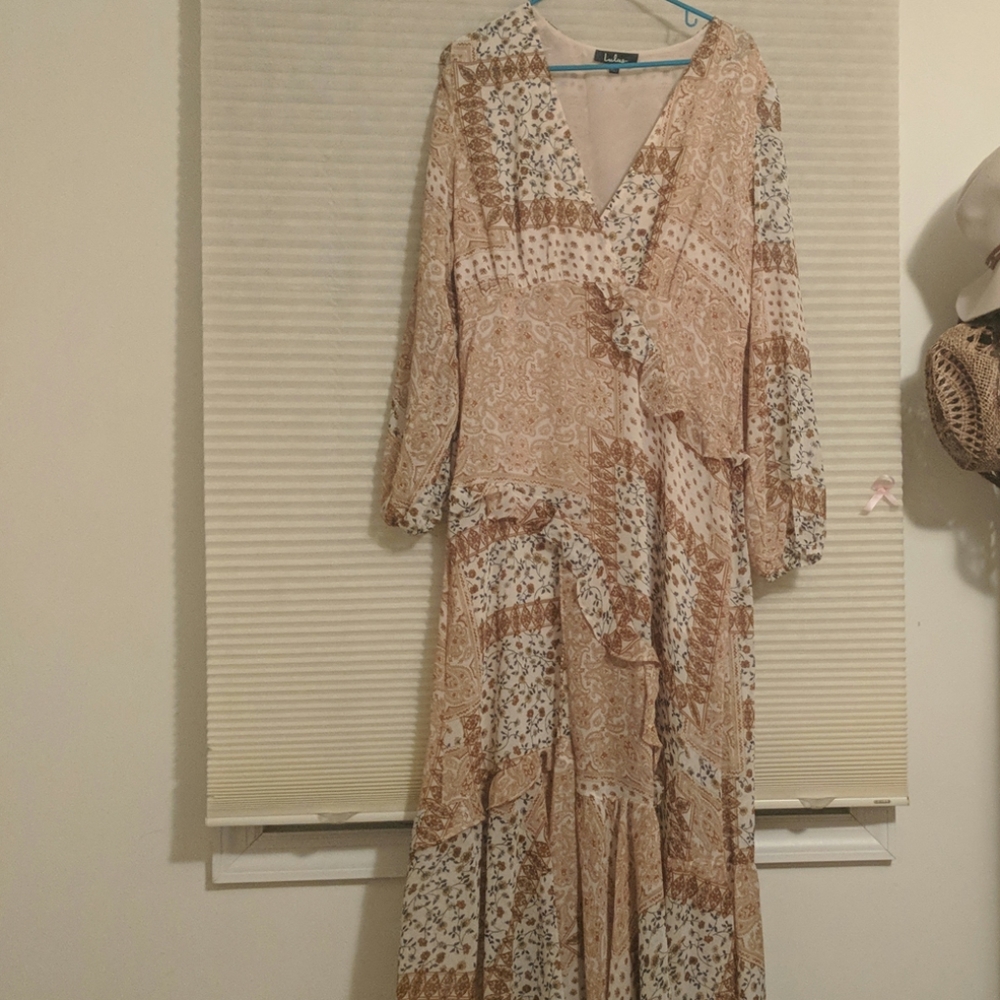 Floral maxi dress